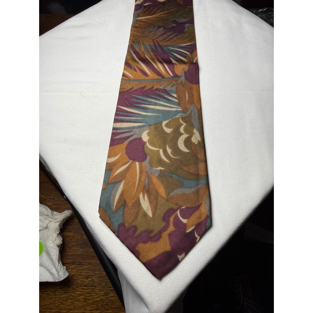 Herve Benard Pure Silk Floral Leaf‎ Pattern Necktie